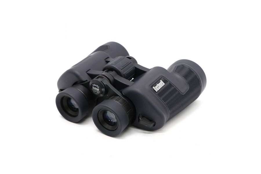 Бинокль Bushnell H2O PORRO 10x42