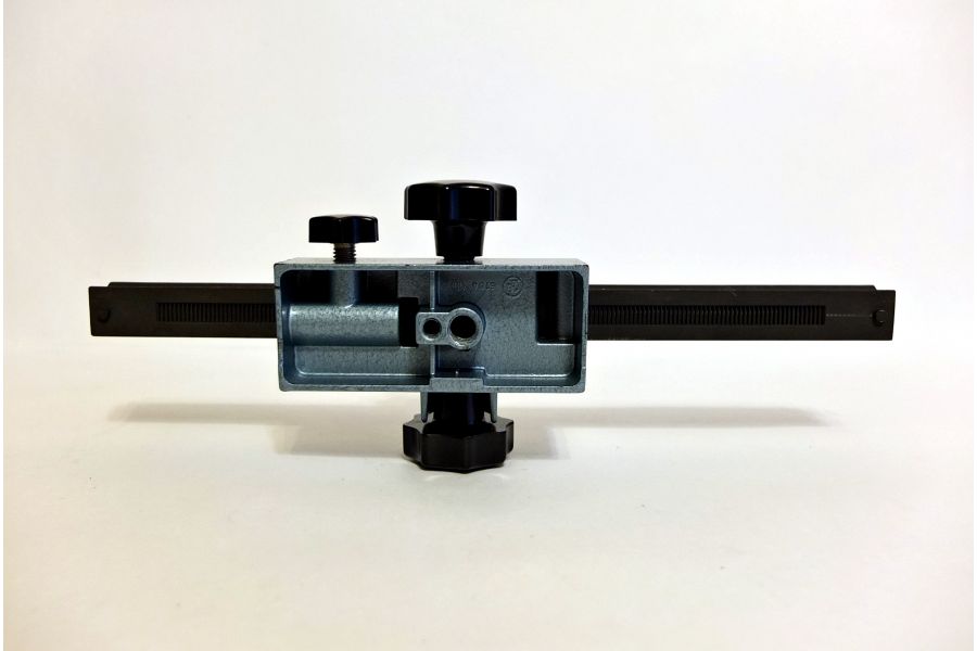 Рельсы для макромеха Pentacon