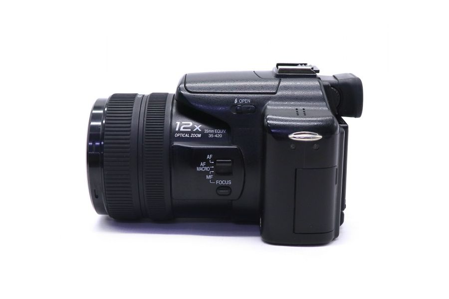 Panasonic Lumix DMC-FZ50 в упаковке