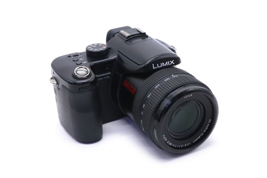 Panasonic Lumix DMC-FZ50 в упаковке