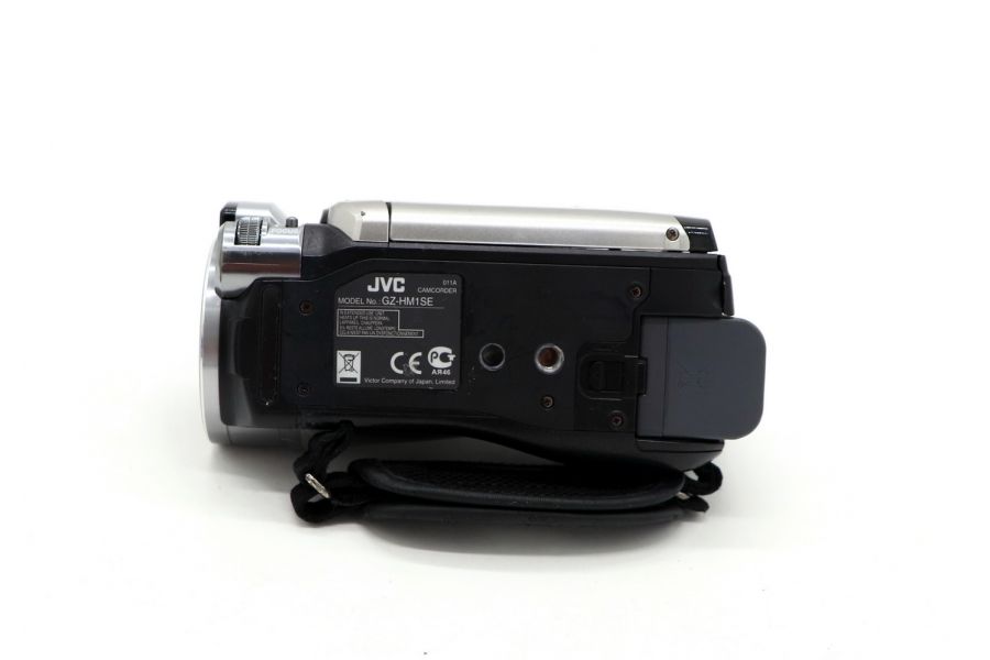 Видеокамера JVC GZ-HM1SE