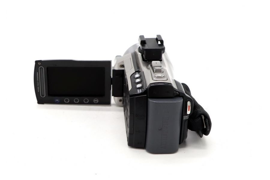 Видеокамера JVC GZ-HM1SE