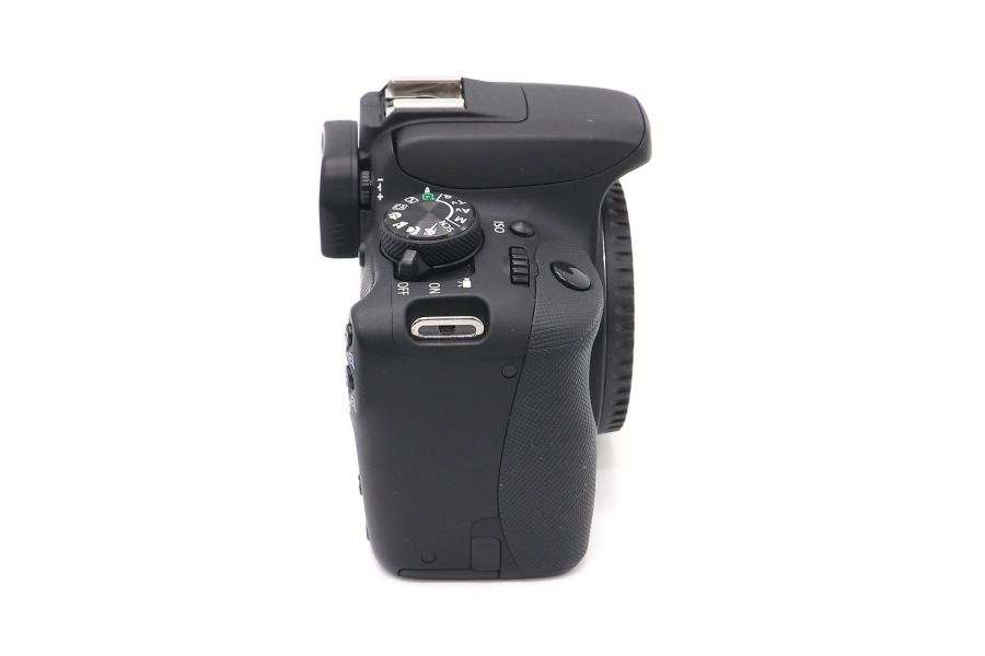 Canon EOS Rebel SL1 body в упаковке (пробег 4705 кадров)