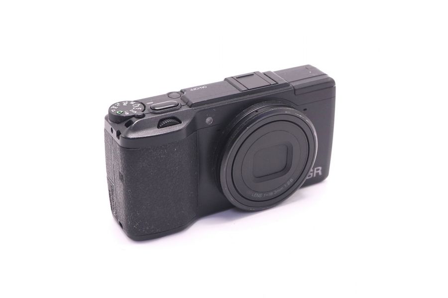 Ricoh GR II в упаковке (пробег 9480 кадров)