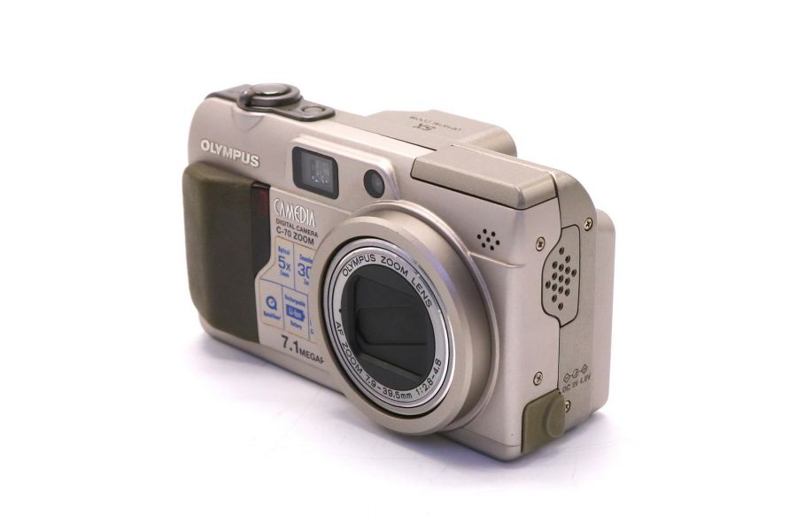 Olympus Camedia C-70 (Korea, 2005)