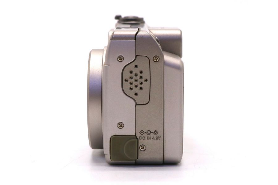 Olympus Camedia C-70 (Korea, 2005)