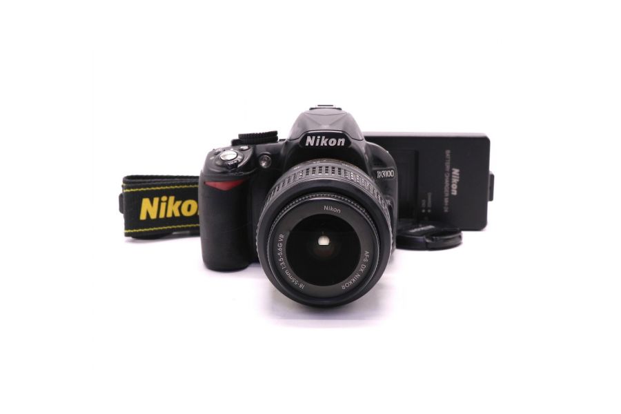 Nikon D3100 kit (пробег 41990 кадров)