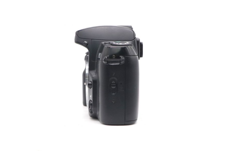 Nikon F60 body black