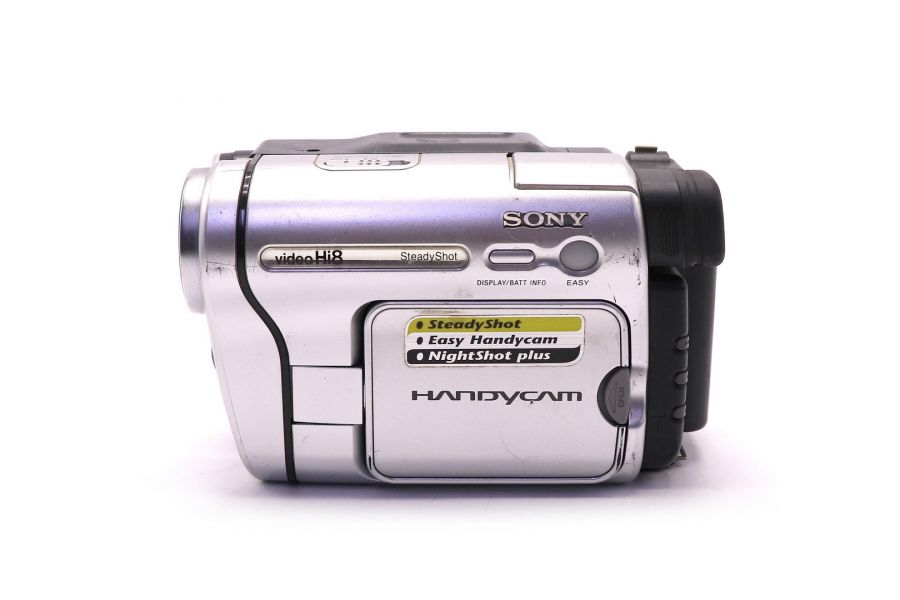 Видеокамера Sony CCD-TRV438E 