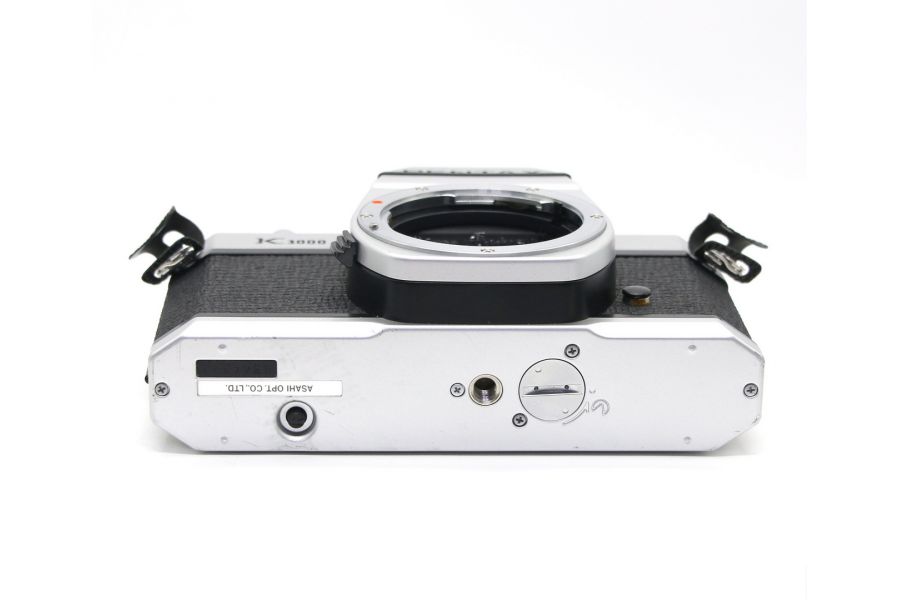 Pentax K1000 body