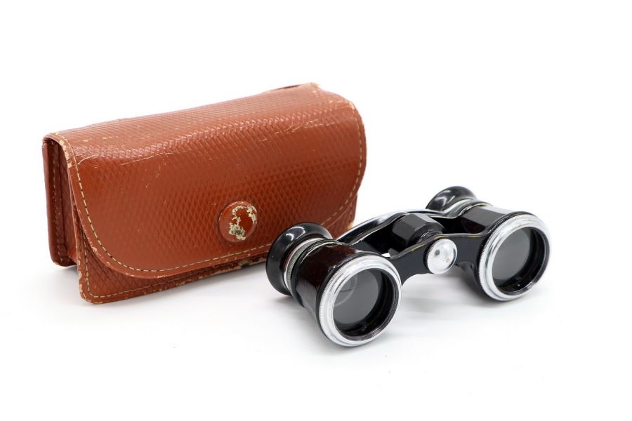 Бинокль театральный 2,5х24-65 черный