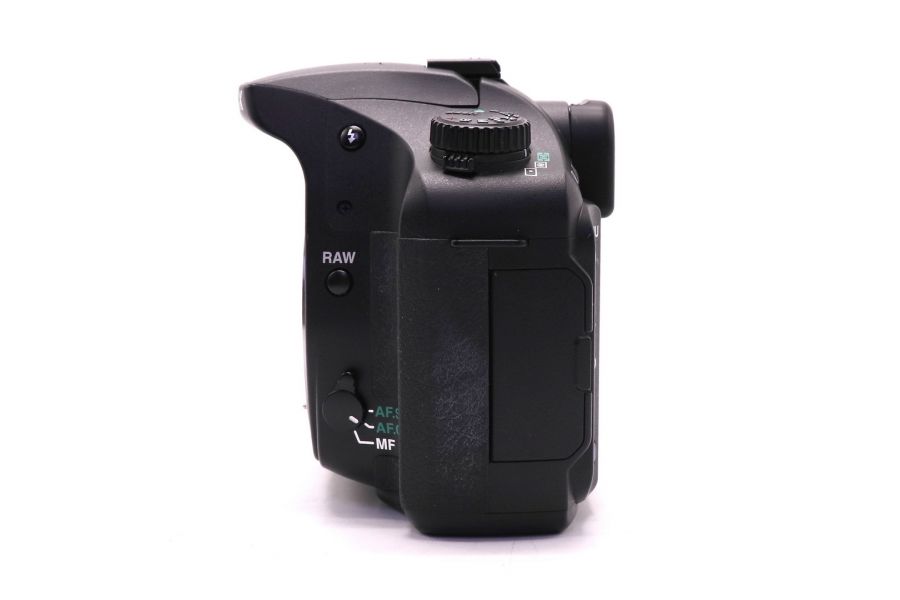 Pentax K10D body (пробег 500 кадров)