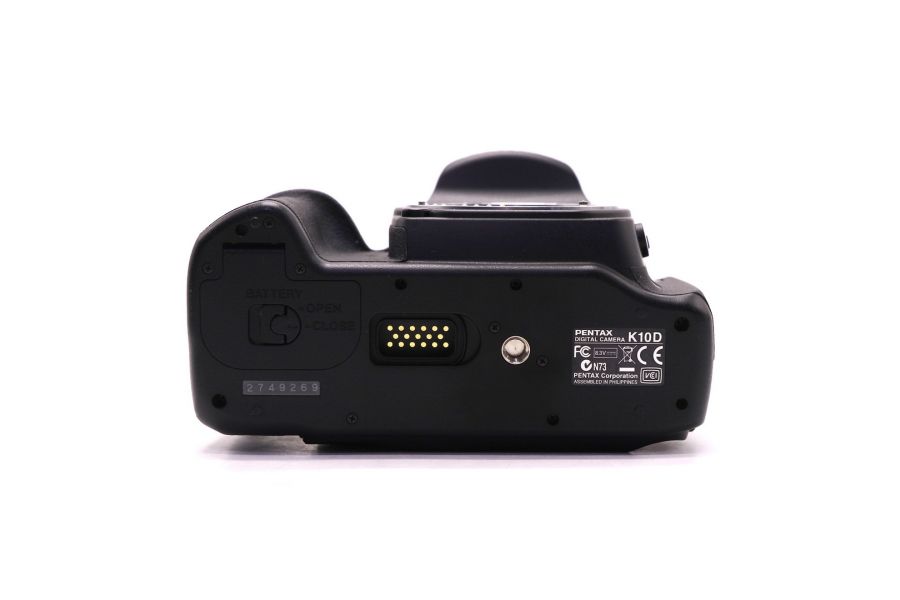 Pentax K10D body (пробег 500 кадров)