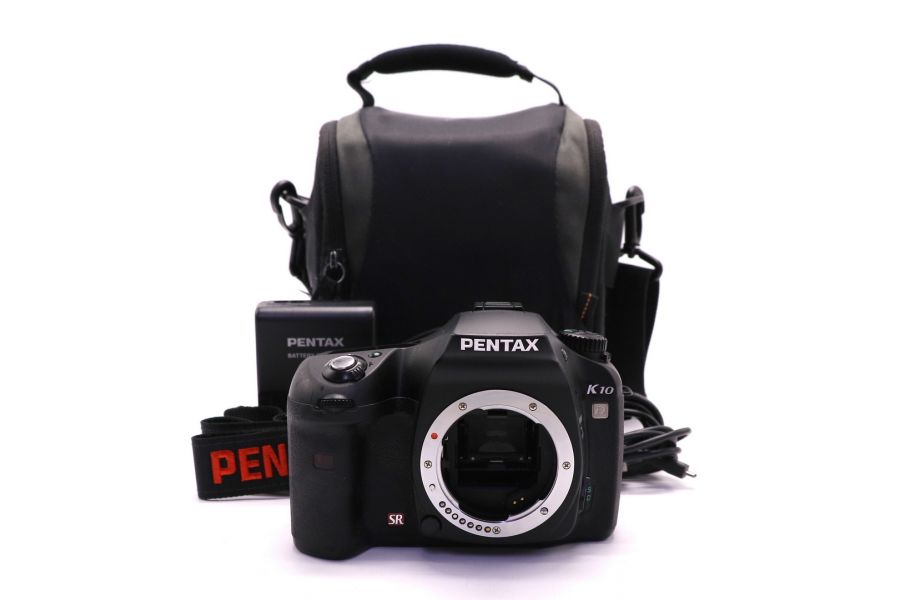Pentax K10D body (пробег 500 кадров)