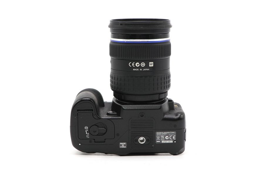 Olympus E-3 kit Zuiko Diigital ED 12-60mm f/2.8-4 SWD