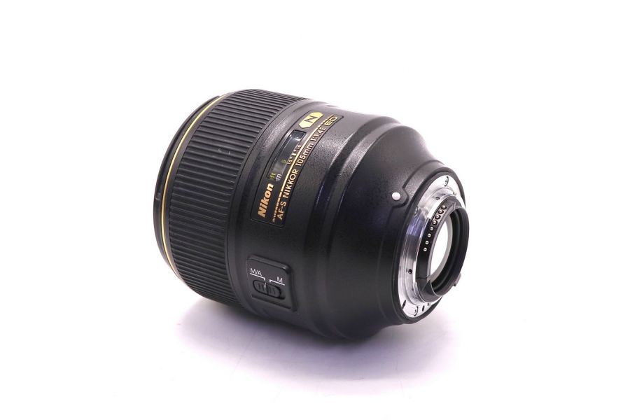 Nikon 105mm f/1.4E ED AF-S Nikkor (China, 2016)