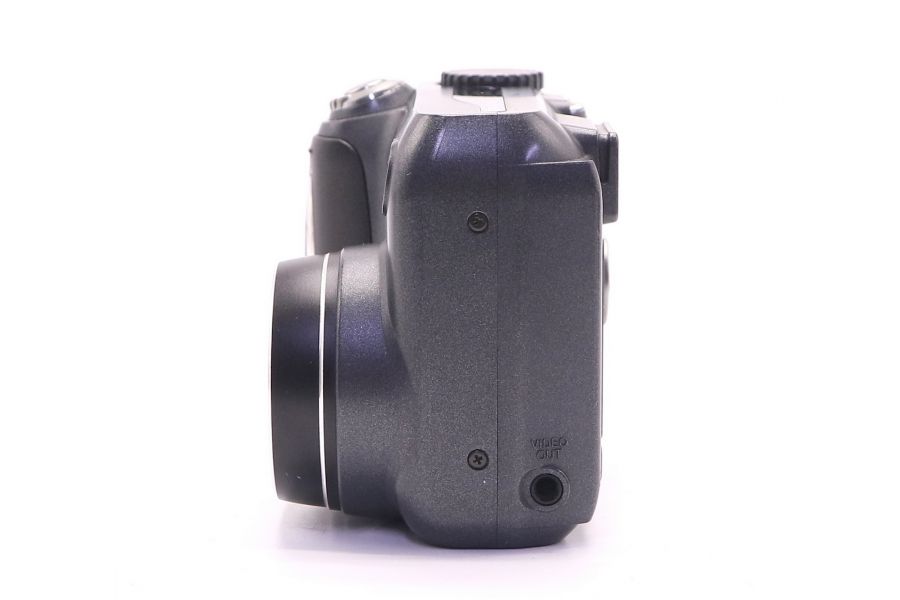 Nikon Coolpix 885 (Korea, 2005)