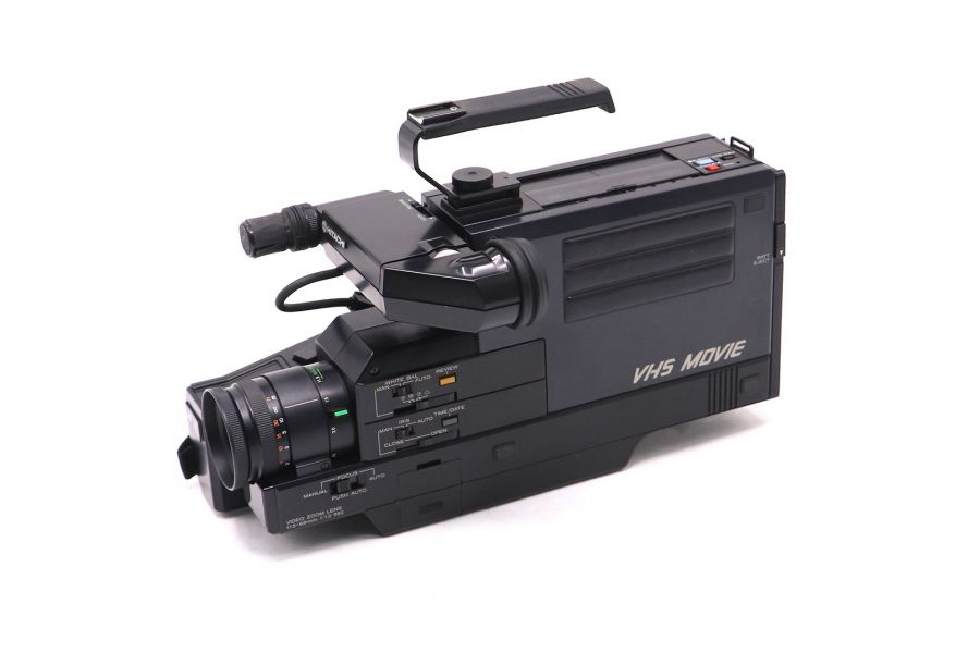 Видеокамера Hitachi VM-500E