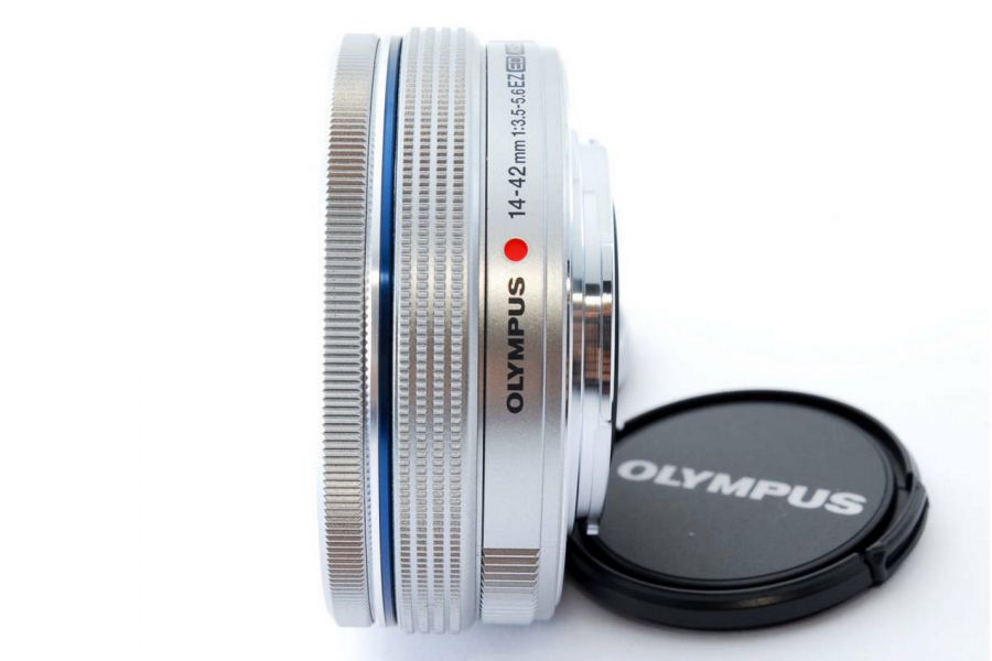 Olympus M.Zuiko Digital 14-42mm f/3.5-5.6 silver