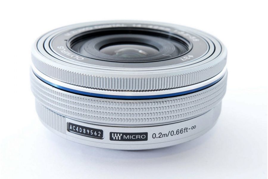 Olympus M.Zuiko Digital 14-42mm f/3.5-5.6 silver