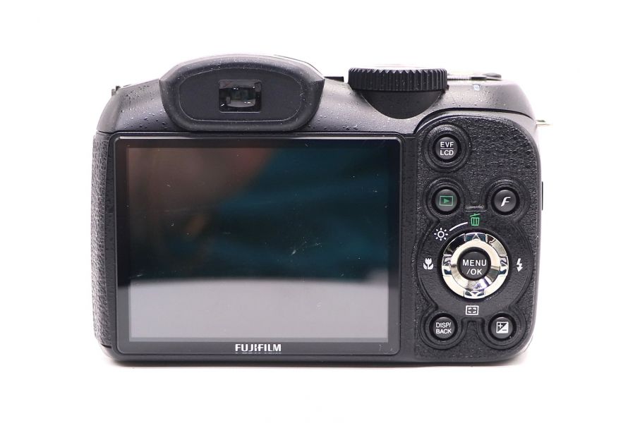 Fujifilm FinePix S1600 в упаковке