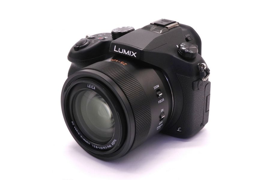 Panasonic Lumix DMC-FZ1000 в упаковке