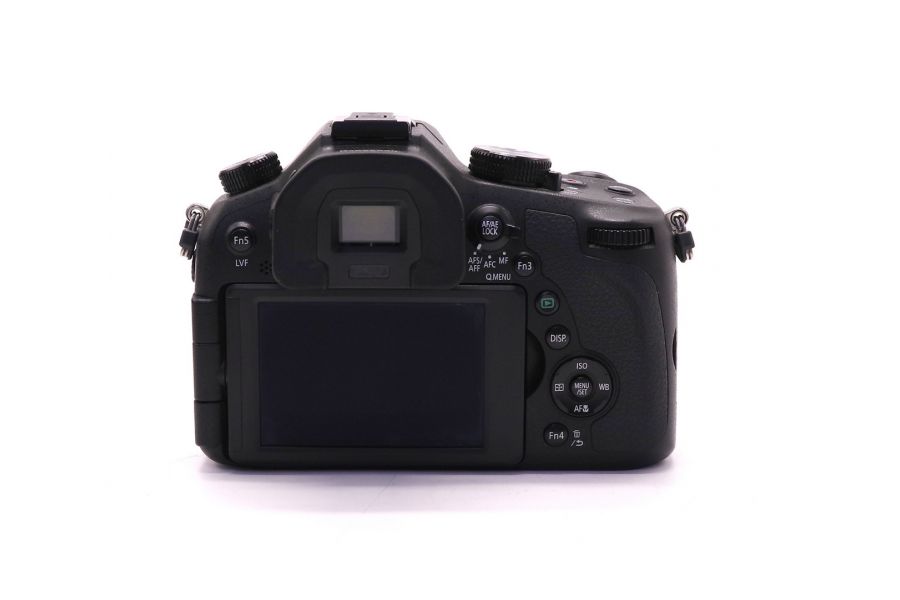 Panasonic Lumix DMC-FZ1000 в упаковке