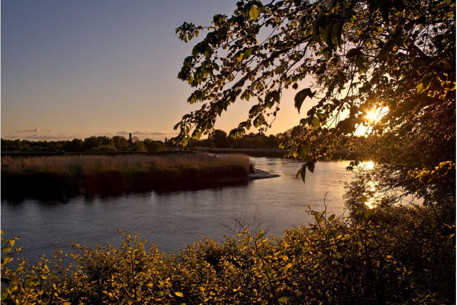 Tokina AT-X 28-85mm f/3.5-4.5 for Olimpus OM