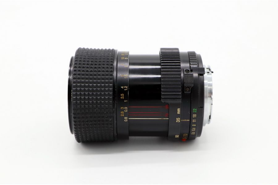Minolta MD Zoom 35-70mm f/3.5 (Japan, 1982)