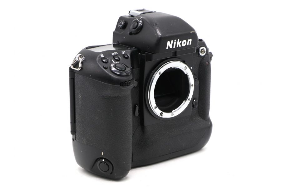 Nikon F5 body (3090483)