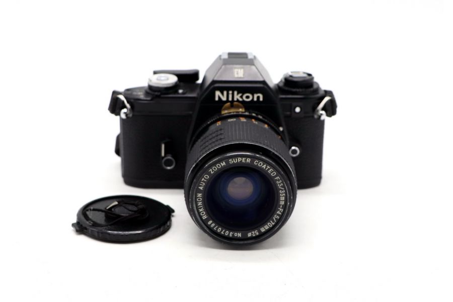 Nikon EM + Rokinon Auto Zoom Super Coated f/3.5-4.5 35-70mm 