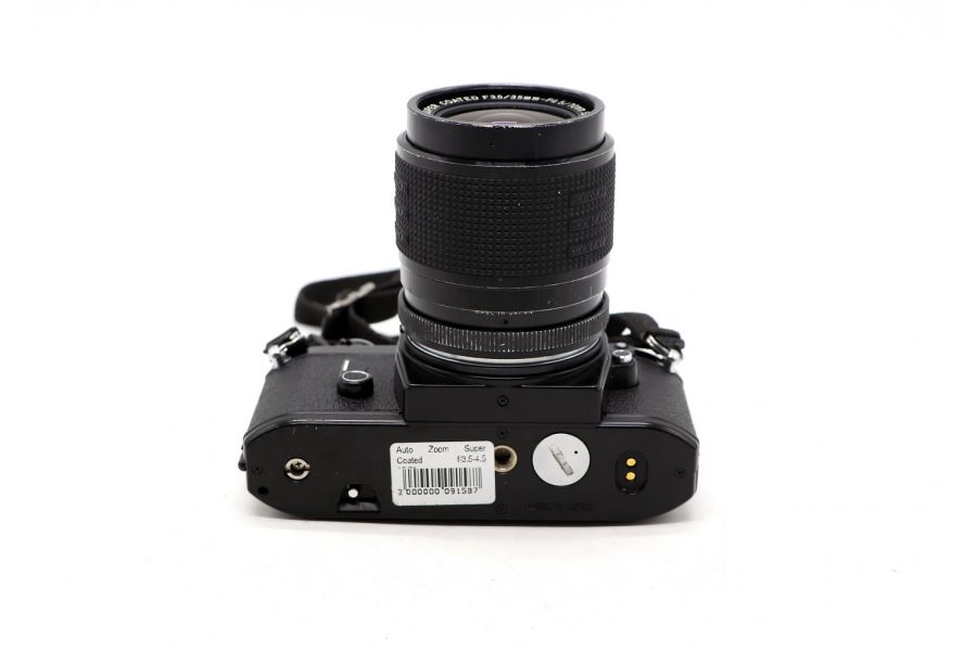 Nikon EM + Rokinon Auto Zoom Super Coated f/3.5-4.5 35-70mm 