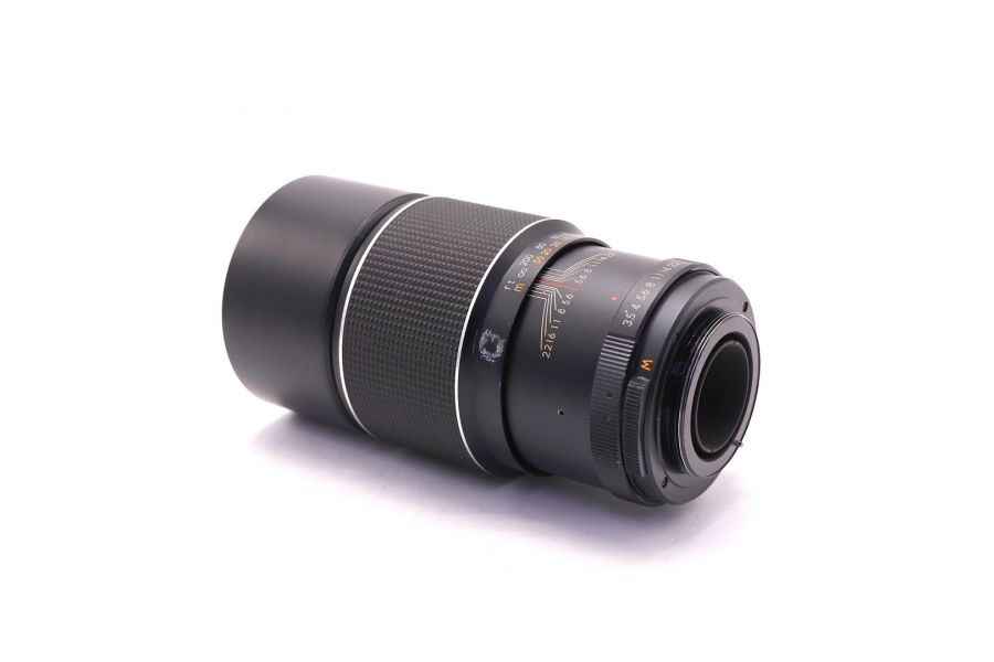 Auto Universar 200mm f/3.5