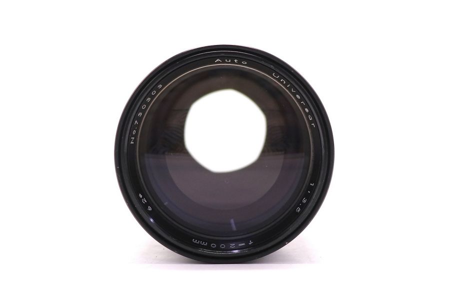 Auto Universar 200mm f/3.5