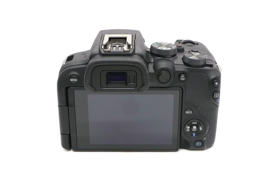 Canon EOS R10 kit (пробег 2000 кадров)