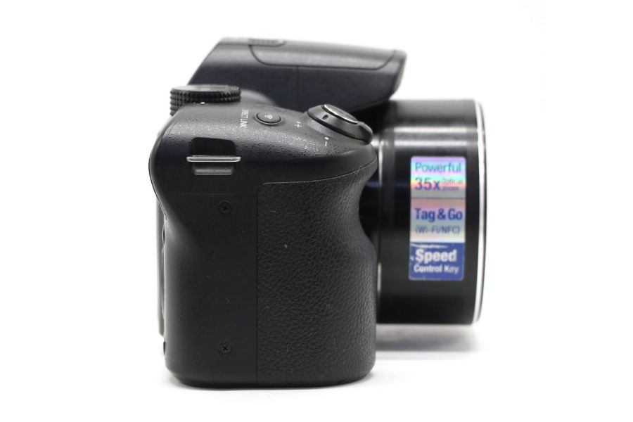 Samsung WB1100F