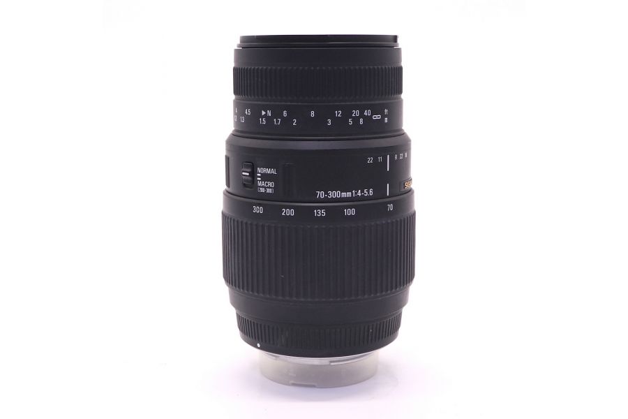 Sigma AF 70-300mm f/4-5.6 DG Macro for Sony A в упаковке