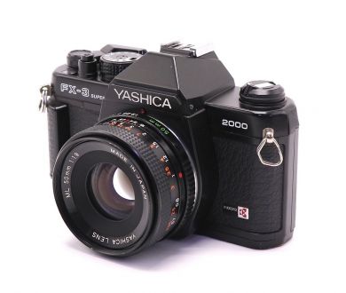 Yashica FX-3 Super 2000 + Yashica ML 50mm/1.9