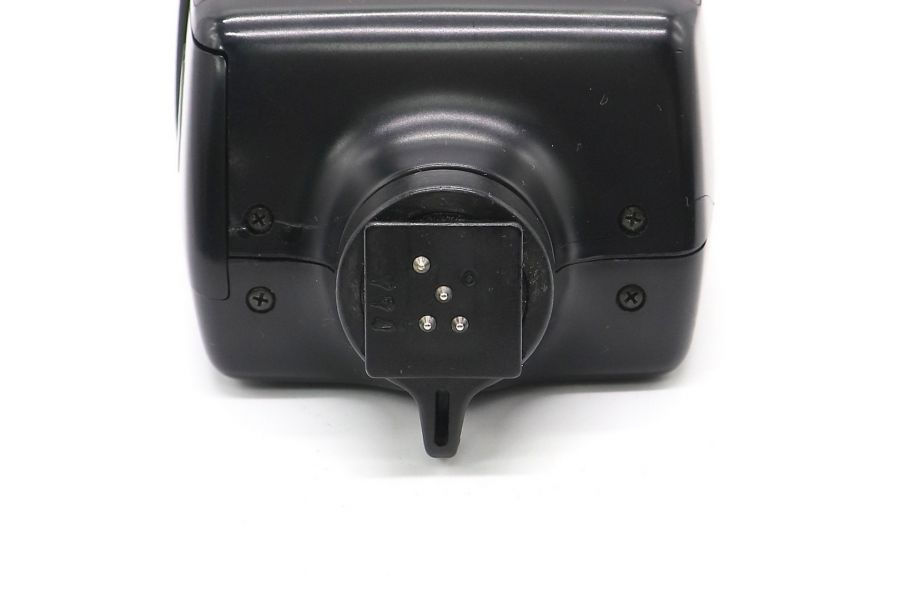 Фотовспышка Pentax AF-500FTZ в упаковке