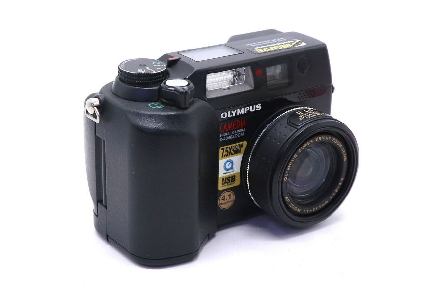 Olympus C-4040 zoom Camedia (Japan)