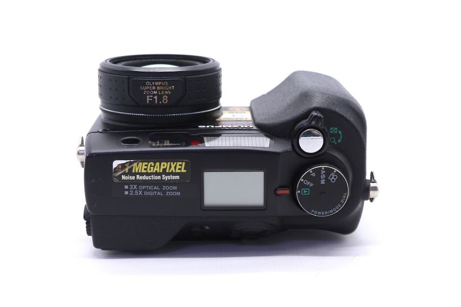 Olympus C-4040 zoom Camedia (Japan)