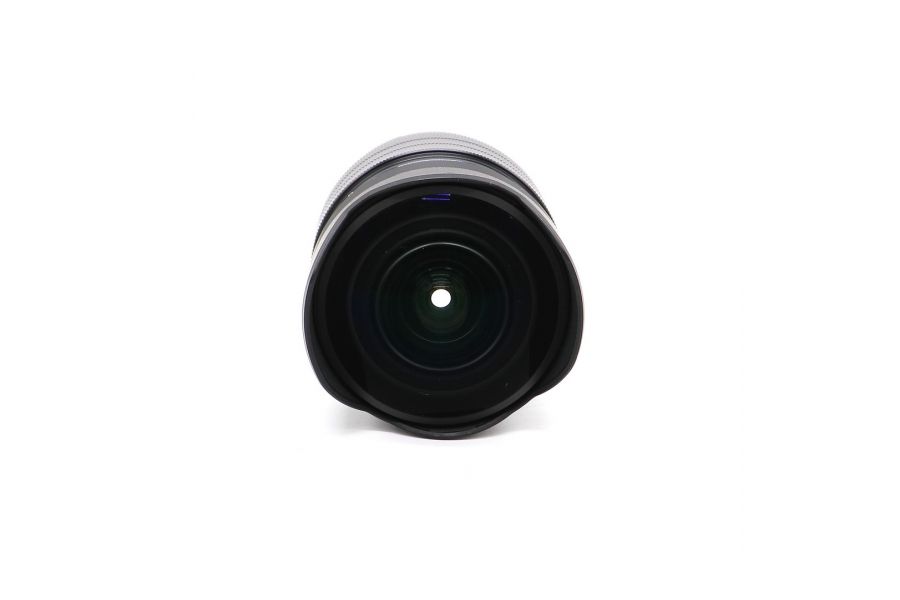 Olympus ED 8mm f/1.8 Pro Fisheye