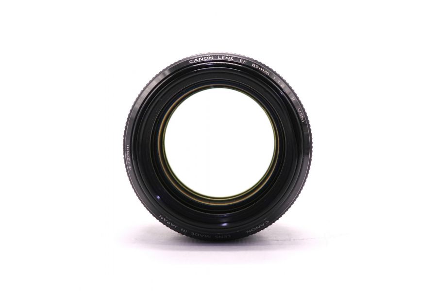 Canon EF 85mm f/1.2L II USM (Japan, 2017)