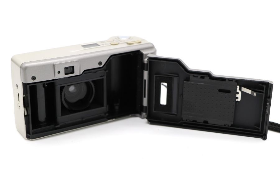 Minolta AF Zoom 80 (Japan, 2001)