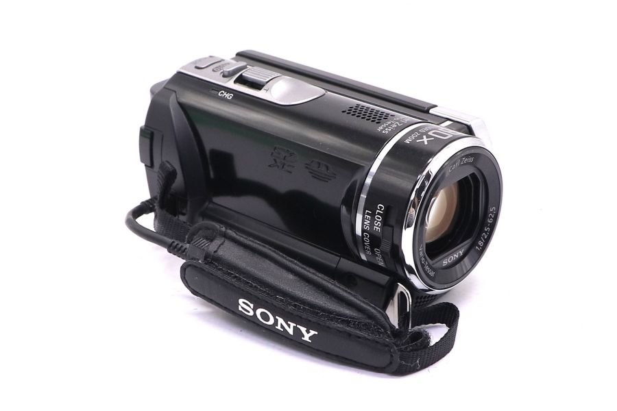 Видеокамера Sony HDR-CX190E в упаковке