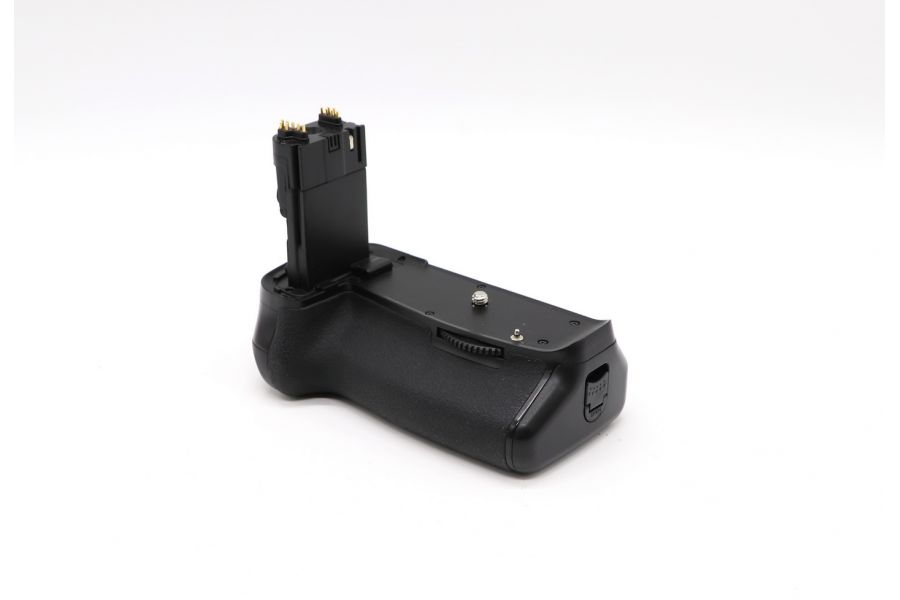 Батарейная ручка AP BG-E9 for Canon 60D