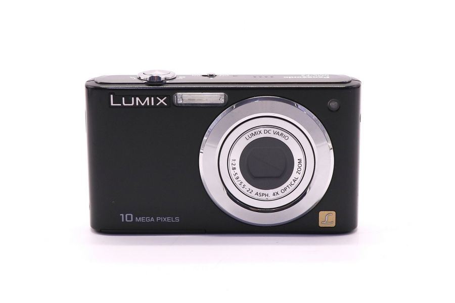 Panasonic Lumix DMC-F2 в упаковке