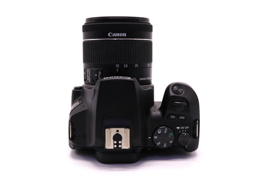 Canon EOS 250D kit (пробег 25 кадров)