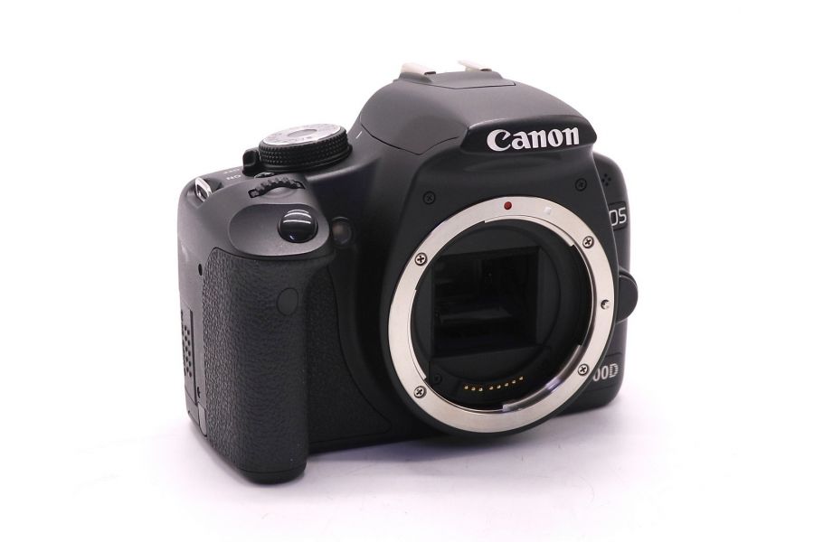 Фотокамера Canon EOS 500D body (пробег 12950 кадров)