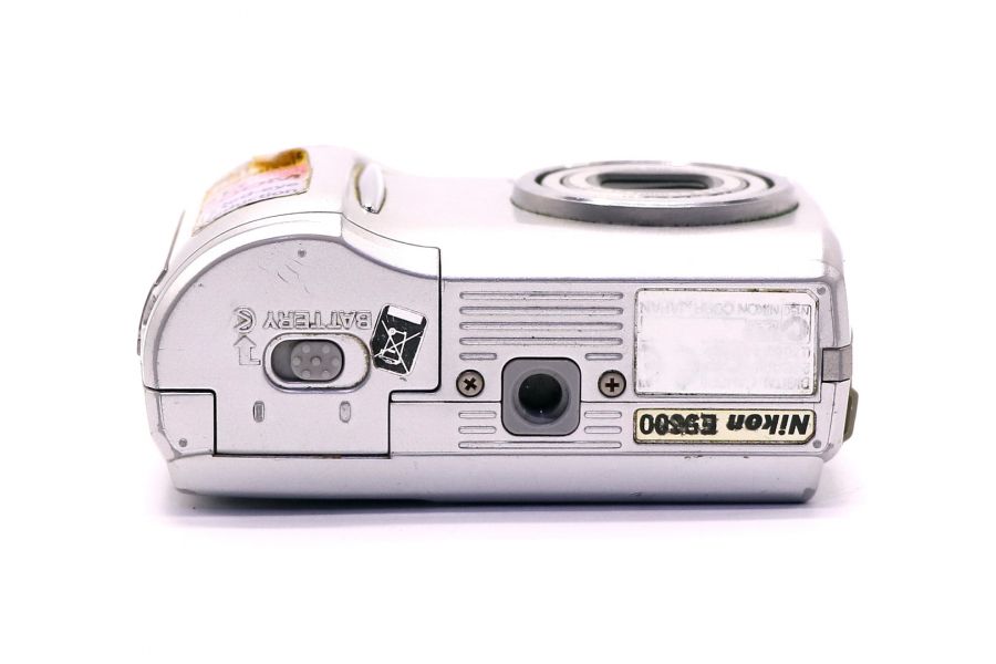 Nikon Coolpix 5600